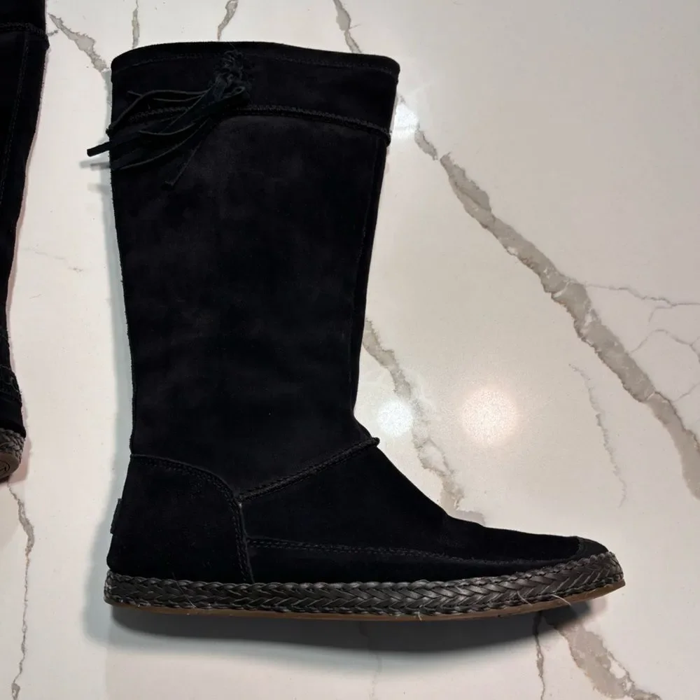 UGG Emerie Women’s Black Leather Suede Tall Moccasin Boots Zipper Tassels 10